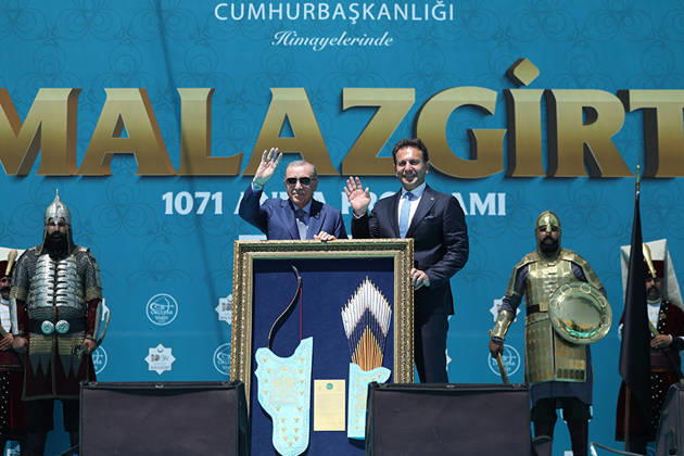 Turkish President Erdogan Attends 955th Anniversary of Manzikert Victory Turkish President Recep Tayyip Erdogan attends a ceremony marking the 955th anniversary of the Victory of Manzikert at the Battle of Manzikert Historical National Park in eastern Türkiye, on August 26, 2026. The commemoration marks the 1071 Battle of Manzikert and the conquest of Anatolia. Photo by Turkish presidency apaimages Istanbul Istanbul Turkey 260826_T__rkiye_TPO_00(10) Copyright: xapaimagesxTurkishxpresidencyx xapaimagesx