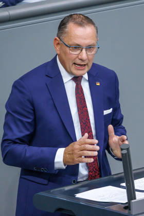 Bundestag Tino Chrupalla (AfD) im Deutschen Bundestag am 09.09.26 in Berlin. Berlin Berlin Deutschland Bundestag