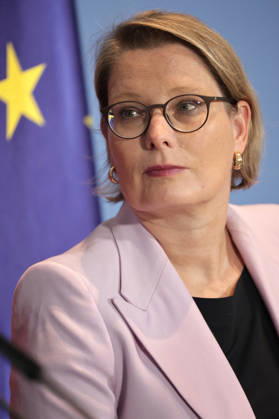 Stefanie Hubig, Bundesministerin für Justiz, SPD, PK zu - 10 Punkte Plan zu einem besseren Schutz vor islamistischem Terrorismus, Berlin, 16.09.2026