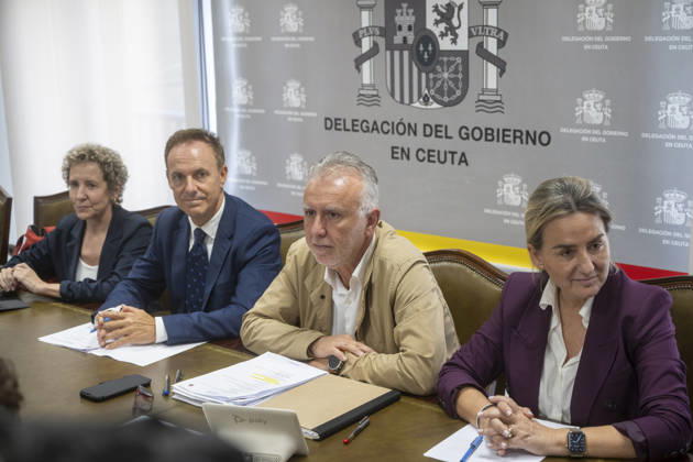 Ángel Víctor Torres chairs a meeting of the Situation Committee for the autonomous city of Ceuta. The Minister of Education, Vocational Training, and Sports, Milagros Tolón d, the Minister of Territorial Policy and Democratic Memory, Ángel Víctor Torres 2d, and the Government Delegate in Ceuta, David de la Encina 2i, during the meeting of the Situation Committee for the autonomous city at the Government Delegation on September 30, 2026, in Ceuta, Spain. Torres announced that the government will allocate 40.3 million to security and sanitation in Ceuta and that the space next to the prison will be used as a new shelter. SEPTEMBER 30, 2026 Ceuta, Spain  Copyright: xMarcosxMorenox 7811051