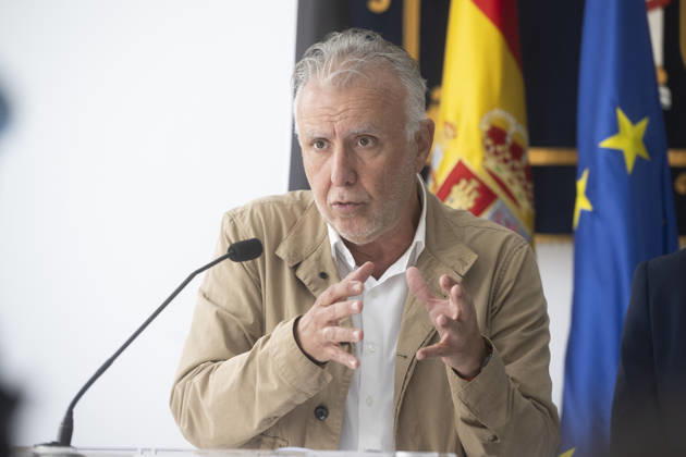 Ángel Víctor Torres chairs a meeting of the Situation Committee for the autonomous city of Ceuta The Minister of Territorial Policy and Democratic Memory, Ángel Víctor Torres i, during the meeting of the Situation Committee for the autonomous city, at the Government Delegation, on September 30, 2026, in Ceuta, Spain. Torres announced that the government will allocate 40.3 million to security and sanitation in Ceuta and that the area next to the prison will be used as a new shelter facility. SEPTEMBER 30, 2026 Ceuta Ceuta, Spain  Copyright: xMarcosxMorenox 7811075
