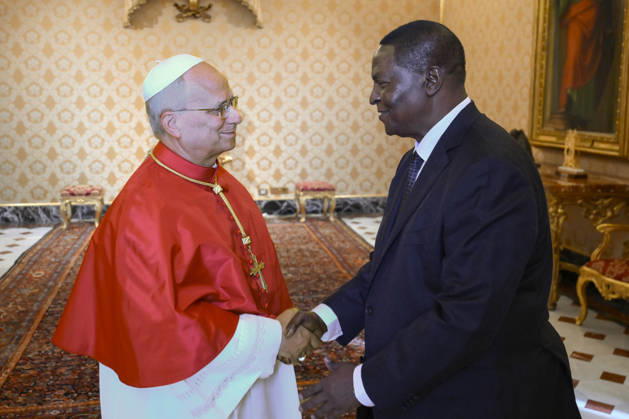 IPA89172097 - Italy, Rome, Vatican, October 1, 2026: Pope Leo XIV receives His Excellency Mr. Faustin Archange Touadera, President of the Central African Republic, in a private audience at the Vatican. Photograph by VATICAN MEDIA Catholic Press Photo  Copyright: xVATICANxMEDIA xCatholicxPressxPhotox xx IPA89172097