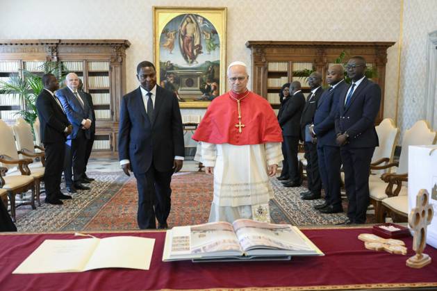 IPA89172100 - Italy, Rome, Vatican, October 1, 2026: Pope Leo XIV receives His Excellency Mr. Faustin Archange Touadera, President of the Central African Republic, in a private audience at the Vatican. Photo by VATICAN MEDIA Catholic Press Photo  Copyright: xVATICANxMEDIA xCatholicxPressxPhotox xx IPA89172100