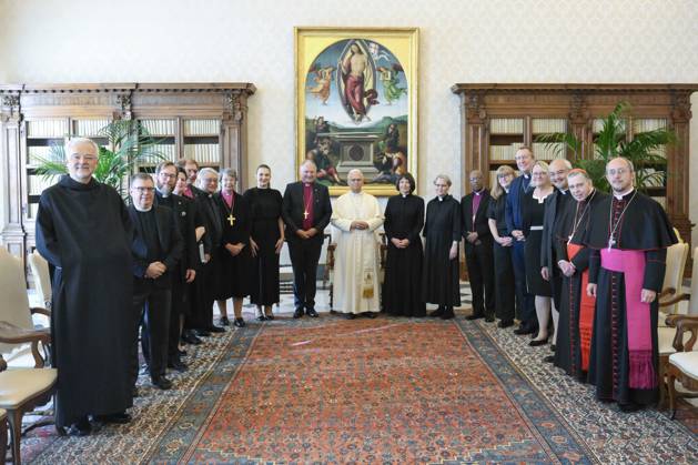 IPA89177465 - Italy, Rome, Vatican, October 1, 2026: Pope Leo XIV receives a delegation from the Lutheran World Federation in a private audience at the Vatican. Photograph by VATICAN MEDIA Catholic Press Photo  Copyright: xVATICANxMEDIA xCatholicxPressxPhotox xx IPA89177465