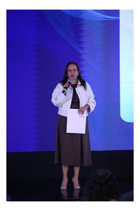 October 1, 2026: TO-45303 & x2013; Mexico City, October 1, 2026: Grissel R& xe1;mirez, AVP of EB Private at MetLife Mexico, delivers the welcome address at the MetLife forum "Mental Health in the Age of Artificial Intelligence" in Mexico City. Photo: Ian Robles .com.mx - ZUMAcs4_ 20261001_faa_cs4_094 Copyright: xClasosx