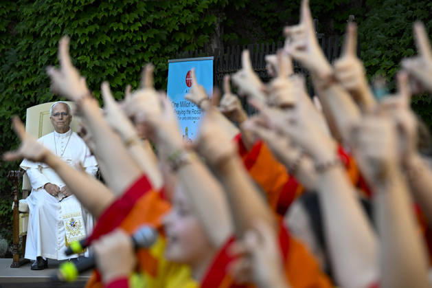 IPA89187812 - Italy, Rome, Vatican, October 1, 2026: Pope Leo XIV reacts as he attends the One Million Children Praying the Rosary event at the Lourdes Grotto in the Vatican Gardens. Photograph by VATICAN MEDIA Catholic Press Photo  Copyright: xVATICANxMEDIA xxCatholicxPressxPhotox xx IPA89187812
