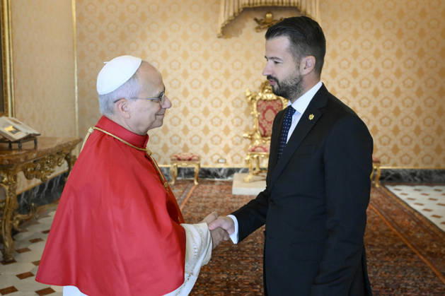 IPA89254422 - Italy, Rome, Vatican, October 3, 2026: Pope Leo XIV receives His Excellency Mr. Jakov Milatovic, President of Montenegro, in a private audience at the Vatican. Photo by VATICAN MEDIA Catholic Press Photo Copyright: xVATICANxMEDIA xCatholicxPressxPhotox xx IPA89254422