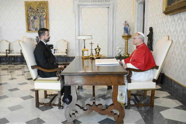 IPA89254424 - Italy, Rome, Vatican, October 3, 2026: Pope Leo XIV receives His Excellency Mr. Jakov Milatovic, President of Montenegro, in a private audience at the Vatican. Photo by VATICAN MEDIA Catholic Press Photo Copyright: xVATICANxMEDIA xCatholicxPressxPhotox xx IPA89254424