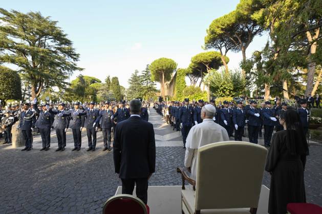 IPA89265431 - Italy, Rome, Vatican, October 3, 2026 Pope Leo XIV Pope Leo XIV celebrating Holy Mass for the Gendarmerie Corps in the Vatican Gardens, Vatican. Photo by VATICAN MEDIA Catholic Press Photo Copyright: xVATICANxMEDIA xCatholicxPressxPhotox xx IPA89265431