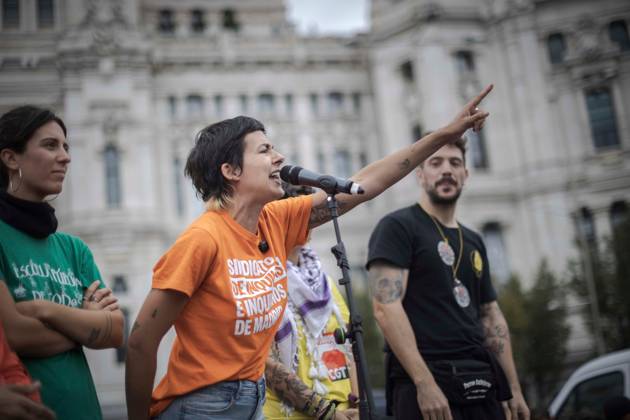 October 3, 2026, Madrid, Spain: MADRID, SPAIN †OCTOBER 3, 2026: Tens of thousands of people took part in a housing rights demonstration in Madrid organized by the Madrid Tenants Union, which called for a general strike across Spain until measures against real estate speculation in Madrid are approved. The march came one week after a large protest encampment began at Puerta del Sol. The encampment prompted the government to approve two decrees containing housing measures demanded by activists, although Parliament rejected the measures the previous Friday. Demonstrators marched through Madrid as part of the ongoing campaign over housing rights and measures addressing real estate speculation. Madrid Spain - ZUMAq101 20261003_zna_q101_101 Copyright: xJairoxVargasxMartoÂNx