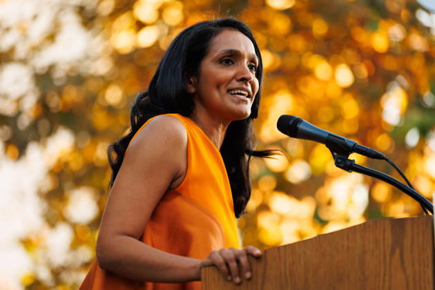 October 4, 2026, Los Angeles, California, USA: Los Angeles mayoral candidate NITHYA RAMAN gives a speech to her supporters during an event at Los Angeles Trade-Technical College in downtown Los Angeles on Sunday, Oct. 4, 2026. A recent poll by UC Berkeley indicates that Raman currently leads Los Angeles Mayor Karen Bass by 11 points, 39% to 28% Los Angeles USA - ZUMAt176 20261004_zsp_t176_008 Copyright: xJacksonxTammariellox