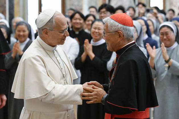 IPA89331617 - Italy, Rome, Vatican, October 5, 2026 Pope Leo XIV receives priests and religious sisters from Korea residing in Rome during a private audience at the Vatican. Photo by VATICAN MEDIA Catholic Press Photo Copyright: xVATICANxMEDIA xCatholicxPressxPhotox xx IPA89331617