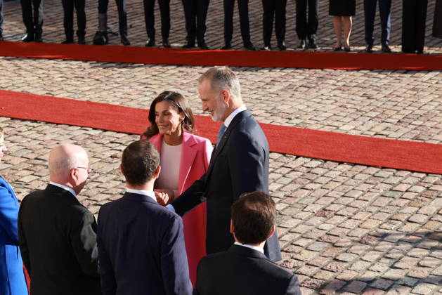 October 6, 2026, Espoo, Espoo, Finland: President ALEXANDER STUBB and his spouse SUZANNE INNES-STUBB welcome King FELIPE VI and Queen LETIZIA of Spain during the official welcoming ceremony marking the start of the royal couple s state visit to strengthen bilateral relations. Espoo Finland - ZUMAt172 20261006_zip_t172_009 Copyright: xJosexTabaresx