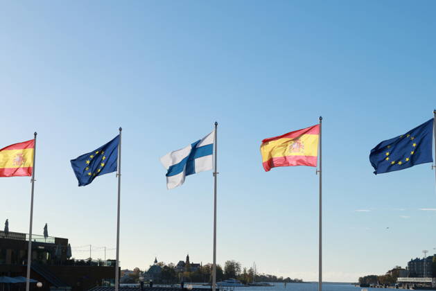 October 6, 2026, Espoo, Espoo, Finland: President ALEXANDER STUBB and his spouse SUZANNE INNES-STUBB welcome King FELIPE VI and Queen LETIZIA of Spain during the official welcoming ceremony marking the start of the royal couple s state visit to strengthen bilateral relations. Espoo Finland - ZUMAt172 20261006_zip_t172_018 Copyright: xJosexTabaresx