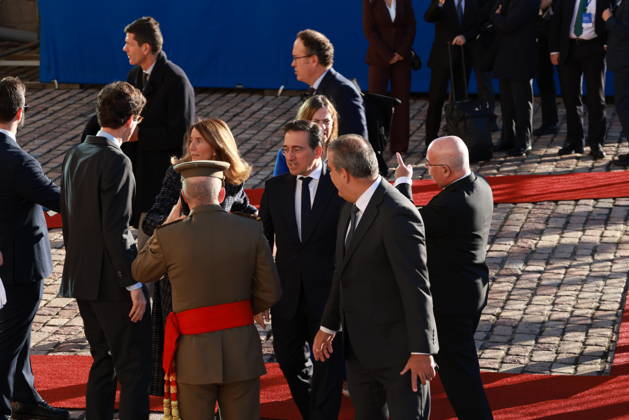 October 6, 2026, Espoo, Espoo, Finland: President ALEXANDER STUBB and his spouse SUZANNE INNES-STUBB welcome King FELIPE VI and Queen LETIZIA of Spain during the official welcoming ceremony marking the start of the royal couple s state visit to strengthen bilateral relations. Espoo Finland - ZUMAt172 20261006_zip_t172_020 Copyright: xJosexTabaresx