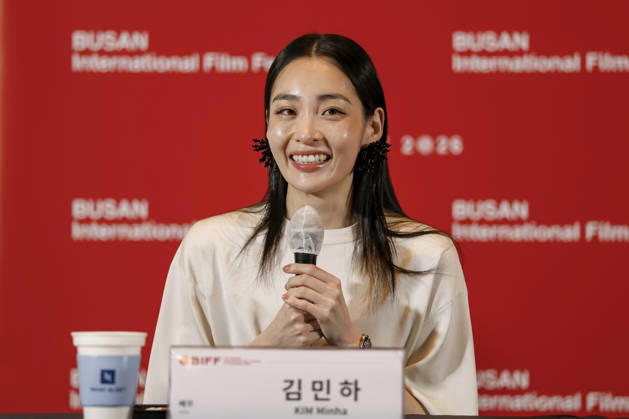 The Table: Day and Night cast at Busan International Film Festival South Korean actor Kim Min-ha speaks during a press conference for The Table: Day and Night, the opening film of the 31st Busan International Film Festival (BIFF), at the Busan Cinema Center in Busan, South Korea, on October 06, 2026. Busan South Korea  Copyright: xMatrixxImages JungxUi-Chelx