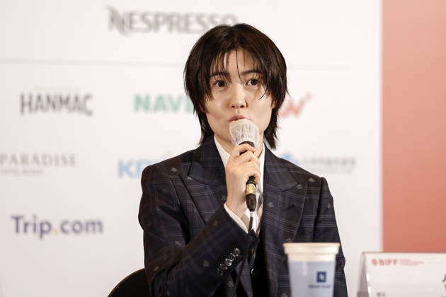 The Table: Day and Night cast at Busan International Film Festival South Korean actor Shim Eun-kyung speaks during a press conference for The Table: Day and Night, the opening film of the 31st Busan International Film Festival (BIFF), at the Busan Cinema Center in Busan, South Korea, on October 06, 2026. Busan South Korea  Copyright: xMatrixxImages JungxUi-Chelx