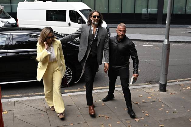 Russell Brand arrives at court for a preliminary hearing LONDON, UNITED KINGDOM - OCTOBER 6: British comedian and actor Russell Brand arrives at Southwark Crown Court for a preliminary hearing regarding rape and sexual assault charges in London, United Kingdom on October 6, 2026. Rasid Necati Aslim Anadolu London United Kingdom. Editorial use only. Please get in touch for any other usage. Copyright: x2026xAnadoluxRasidxNecatixAslimx