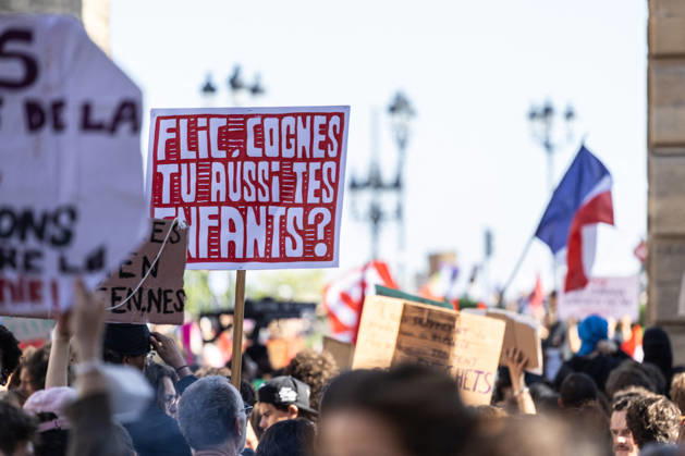 Students Demonstration Over Education Conditions - Bordeaux High school students demonstrate in the streets during a nationwide mobilization calling for more resources and improved conditions in school, in Bordeaux, France, on October 6, 2026. Photo by Margot Le Gonidec ABACAPRESS.COM Bordeaux France Copyright: xLexGonidecxMargot ABACAx