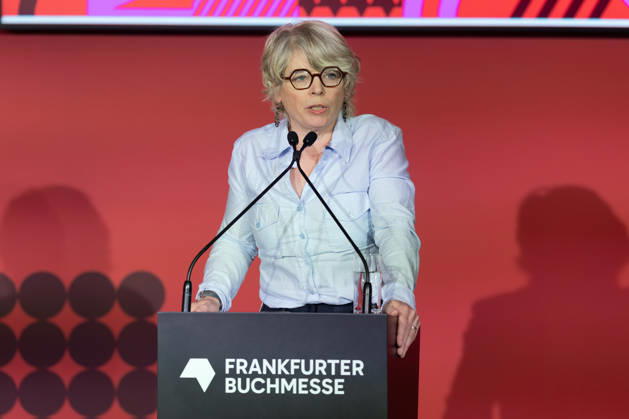 Buchmesse Frankfurt 2026 Jill Lepore, US-amerikanische Historikerin und Autorin, spricht während der Pressekonferenz. Eröffnungspressekonferenz der Buchmesse Frankfurt 2026., Frankfurt am Main Hessen Deutschland Messegelände