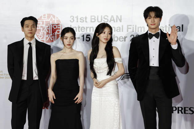 stars gather at busan international film festival in south korea (L-R) South Korean actors Kang You-seok, Bae Gang-hee, Cho Yi-hyun and Kim Jae-won pose for photographs during a photocall ahead of the opening ceremony of the 31st Busan International Film Festival (BIFF) at the Busan Cinema Center in Busan, South Korea, on October 06, 2026. Busan South Korea Copyright: xMatrixxImages JungxUi-Chelx