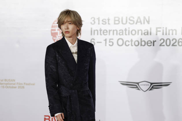 stars gather at busan international film festival in south korea Japanese actor Shunsuke Michieda poses for photographs during a photocall ahead of the opening ceremony of the 31st Busan International Film Festival (BIFF) at the Busan Cinema Center in Busan, South Korea, on October 06, 2026. Busan South Korea Copyright: xMatrixxImages JungxUi-Chelx