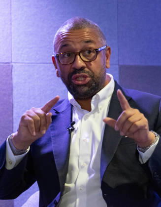 Candidate for Mayor of London James Cleverly in Birmingham, UK - 06 Oct 2026 Mayor candidate of London, Sir James Cleverly delivers a keynote policy speech on housing development and planning inside the auditorium at the Conservative Party Conference. Cleverly outlined proposals targeting homes affordability, brownfield regeneration, infrastructure zoning, and reforms to the London Plan. Birmingham United Kingdom Copyright: xGaryxRobertsx xSOPAxImagesx GROBERTS-20