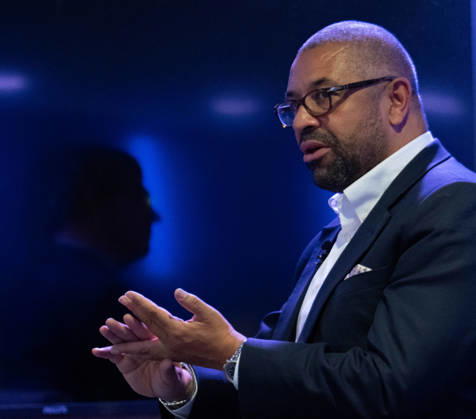 Candidate for Mayor of London James Cleverly in Birmingham, UK - 06 Oct 2026 Mayor candidate of London, Sir James Cleverly delivers a keynote policy speech on housing development and planning inside the auditorium at the Conservative Party Conference. Cleverly outlined proposals targeting homes affordability, brownfield regeneration, infrastructure zoning, and reforms to the London Plan. Birmingham United Kingdom Copyright: xGaryxRobertsx xSOPAxImagesx GROBERTS-28