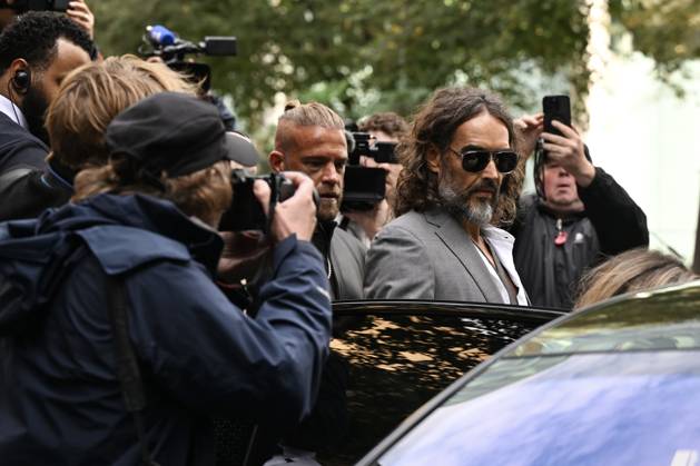 Russell Brand and his wife leave court in London LONDON, UNITED KINGDOM - OCTOBER 6: British comedian Russell Brand leaves Southwark Crown Court with his wife, Laura Brand, following a preliminary hearing related to rape and sexual assault allegations against him in London, United Kingdom, on October 6, 2026. Rasid Necati Aslim Anadolu London United Kingdom. Editorial use only. Please get in touch for any other usage. Copyright: x2026xAnadoluxRasidxNecatixAslimx