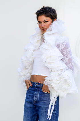Zendaya at the photocall for the Louis Vuitton Spring Summer 2027 Women’s Ready-to-Wear show during Paris Fashion Week (PFW) at the Cité internationale universitaire de Paris, France, on October 6, 2026. Olivier Borde, Bestimage. Photocall at the Louis Vuitton Women’s Ready-to-Wear Spring Summer 2027 show as part of Paris Fashion Week on October 6, 2026, in Paris, France. Paris, France Copyright: xOLIVIERxBORDEx xBESTIMAGExOLIVIERxBORDEx xBESTIMAGEx