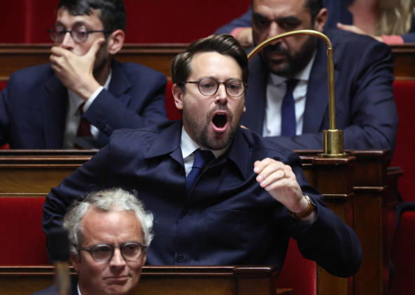 AssembleÌe Nationale - QAG du 6 octobre 2026 Benjamin Lucas-Lundy Sà ance des Questions d Actualità s au Gouvernement à l AssembleÌe Nationale à Paris, le 6 octobre 2026. Current Affairs Question Period with the Government at the National Assembly in Paris, October 6, 2026. Copyright: xFabricexChasseryx