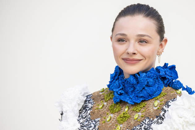 Louis Vuitton - Photocall - Paris Fashion Week EB Chloe Grace Moretz attends the Louis Vuitton Womenswear Spring Summer 2027 show as part of Paris Fashion Week on October 06, 2026 in Paris, France. Photo by Eliot Blondet ABACAPRESS.COM Paris France France Copyright: xBlondetxEliot ABACAx