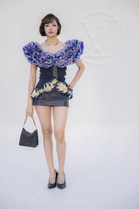 Louis Vuitton - Photocall - Paris Fashion Week EB Lisa attends the Louis Vuitton Womenswear Spring Summer 2027 show as part of Paris Fashion Week on October 06, 2026 in Paris, France. Photo by Eliot Blondet ABACAPRESS.COM Paris France France  Copyright: xBlondetxEliot ABACAx