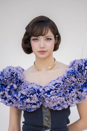 Louis Vuitton - Photocall - Paris Fashion Week EB Lisa attends the Louis Vuitton Womenswear Spring Summer 2027 show as part of Paris Fashion Week on October 06, 2026 in Paris, France. Photo by Eliot Blondet ABACAPRESS.COM Paris France France Copyright: xBlondetxEliot ABACAx