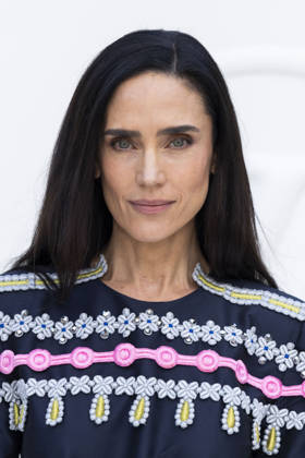 Jennifer Connelly at the photocall for the Louis Vuitton Spring Summer 2027 Women’s Ready-to-Wear collection during Paris Fashion Week (PFW) at the Cité internationale universitaire de Paris, France, on October 6, 2026. Olivier Borde, Bestimage. Photocall at the Louis Vuitton Women’s Ready-to-Wear Spring Summer 2027 show as part of Paris Fashion Week on October 6, 2026, in Paris, France.  Copyright: xOLIVIERxBORDEx xBESTIMAGExOLIVIERxBORDEx xBESTIMAGEx