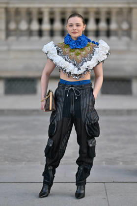PFW Louis Vuitton Outside Arrivals Chloe Grace Moretz arriving at Louis Vuitton show during Paris Fashion Week, in Paris, France on 6 October 2026. Photo by Julien Reynaud APS-Medias ABACAPRESS.COM Paris France  Copyright: xReynaudxJulien APS-Medias ABACAx