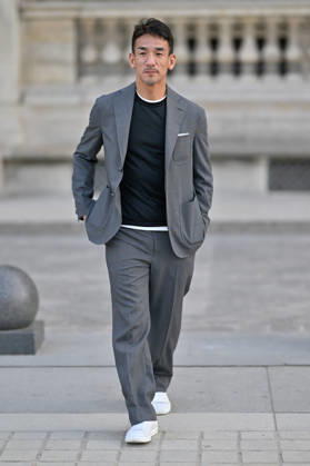 PFW Louis Vuitton Outside Arrivals Hidetoshi Nakata arriving at Louis Vuitton show during Paris Fashion Week, in Paris, France on 6 October 2026. Photo by Julien Reynaud APS-Medias ABACAPRESS.COM Paris France  Copyright: xReynaudxJulien APS-Medias ABACAx
