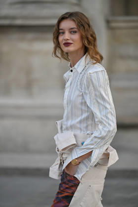 PFW Louis Vuitton Outside Arrivals Giulia Maenza arriving at Louis Vuitton show during Paris Fashion Week, in Paris, France on 6 October 2026. Photo by Julien Reynaud APS-Medias ABACAPRESS.COM Paris France  Copyright: xReynaudxJulien APS-Medias ABACAx