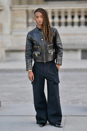 PFW Louis Vuitton Outside Arrivals Jaden Smith arriving at Louis Vuitton show during Paris Fashion Week, in Paris, France on 6 October 2026. Photo by Julien Reynaud APS-Medias ABACAPRESS.COM Paris France  Copyright: xReynaudxJulien APS-Medias ABACAx