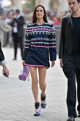 PFW Louis Vuitton Outside Arrivals Jennifer Connelly arriving at Louis Vuitton show during Paris Fashion Week, in Paris, France on 6 October 2026. Photo by Julien Reynaud APS-Medias ABACAPRESS.COM Paris France  Copyright: xReynaudxJulien APS-Medias ABACAx