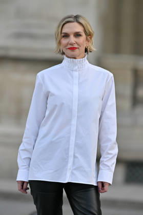 PFW Louis Vuitton Outside Arrivals Rhea Seehorn arriving at Louis Vuitton show during Paris Fashion Week, in Paris, France on 6 October 2026. Photo by Julien Reynaud APS-Medias ABACAPRESS.COM Paris France  Copyright: xReynaudxJulien APS-Medias ABACAx