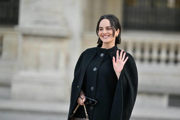 PFW Louis Vuitton Outside Arrivals Noemie Merlant arriving at Louis Vuitton show during Paris Fashion Week, in Paris, France on 6 October 2026. Photo by Julien Reynaud APS-Medias ABACAPRESS.COM Paris France  Copyright: xReynaudxJulien APS-Medias ABACAx
