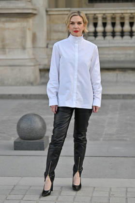 PFW Louis Vuitton Outside Arrivals Rhea Seehorn arriving at Louis Vuitton show during Paris Fashion Week, in Paris, France on 6 October 2026. Photo by Julien Reynaud APS-Medias ABACAPRESS.COM Paris France  Copyright: xReynaudxJulien APS-Medias ABACAx