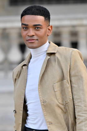 PFW Louis Vuitton Outside Arrivals Owen Thiele arriving at Louis Vuitton show during Paris Fashion Week, in Paris, France on 6 October 2026. Photo by Julien Reynaud APS-Medias ABACAPRESS.COM Paris France  Copyright: xReynaudxJulien APS-Medias ABACAx