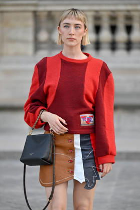 PFW Louis Vuitton Outside Arrivals Saoirse Ronan arriving at Louis Vuitton show during Paris Fashion Week, in Paris, France on 6 October 2026. Photo by Julien Reynaud APS-Medias ABACAPRESS.COM Paris France  Copyright: xReynaudxJulien APS-Medias ABACAx