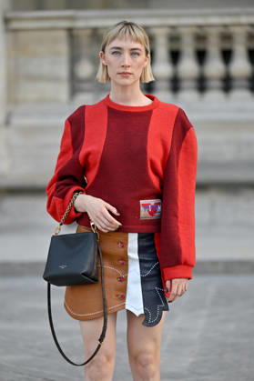PFW Louis Vuitton Outside Arrivals Saoirse Ronan arriving at Louis Vuitton show during Paris Fashion Week, in Paris, France on 6 October 2026. Photo by Julien Reynaud APS-Medias ABACAPRESS.COM Paris France  Copyright: xReynaudxJulien APS-Medias ABACAx