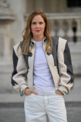 PFW Louis Vuitton Outside Arrivals Justine Triet arriving at Louis Vuitton show during Paris Fashion Week, in Paris, France on 6 October 2026. Photo by Julien Reynaud APS-Medias ABACAPRESS.COM Paris France  Copyright: xReynaudxJulien APS-Medias ABACAx