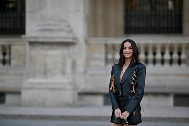 PFW Louis Vuitton Outside Arrivals Ana de Armas arriving at Louis Vuitton show during Paris Fashion Week, in Paris, France on 6 October 2026. Photo by Julien Reynaud APS-Medias ABACAPRESS.COM Paris France  Copyright: xReynaudxJulien APS-Medias ABACAx