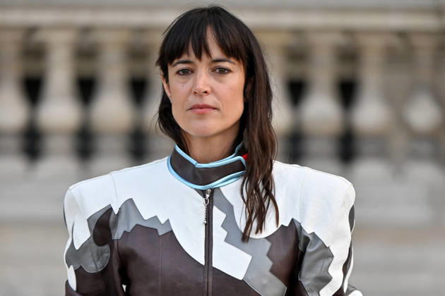 PFW Louis Vuitton Outside Arrivals Vimala Pons arriving at Louis Vuitton show during Paris Fashion Week, in Paris, France on 6 October 2026. Photo by Julien Reynaud APS-Medias ABACAPRESS.COM Paris France  Copyright: xReynaudxJulien APS-Medias ABACAx