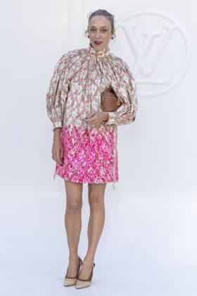 Chloë Sevigny at the photocall for the Louis Vuitton Women’s Ready-to-Wear Spring Summer 2027 show during Paris Fashion Week (PFW) at the Cité internationale universitaire de Paris, France, on October 6, 2026. Olivier Borde, Bestimage. Photocall at the Louis Vuitton Women’s Ready-to-Wear Spring Summer 2027 show as part of Paris Fashion Week on October 6, 2026, in Paris, France.  Copyright: xOLIVIERxBORDEx xBESTIMAGExOLIVIERxBORDEx xBESTIMAGEx